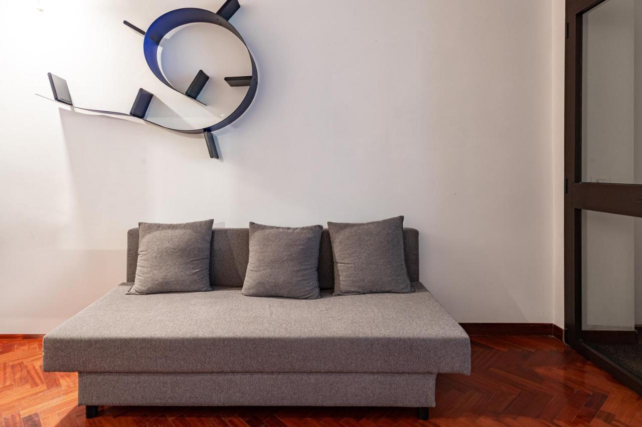 מילאנו Ticinese Livings Comfy Suite - Full City Center מראה חיצוני תמונה