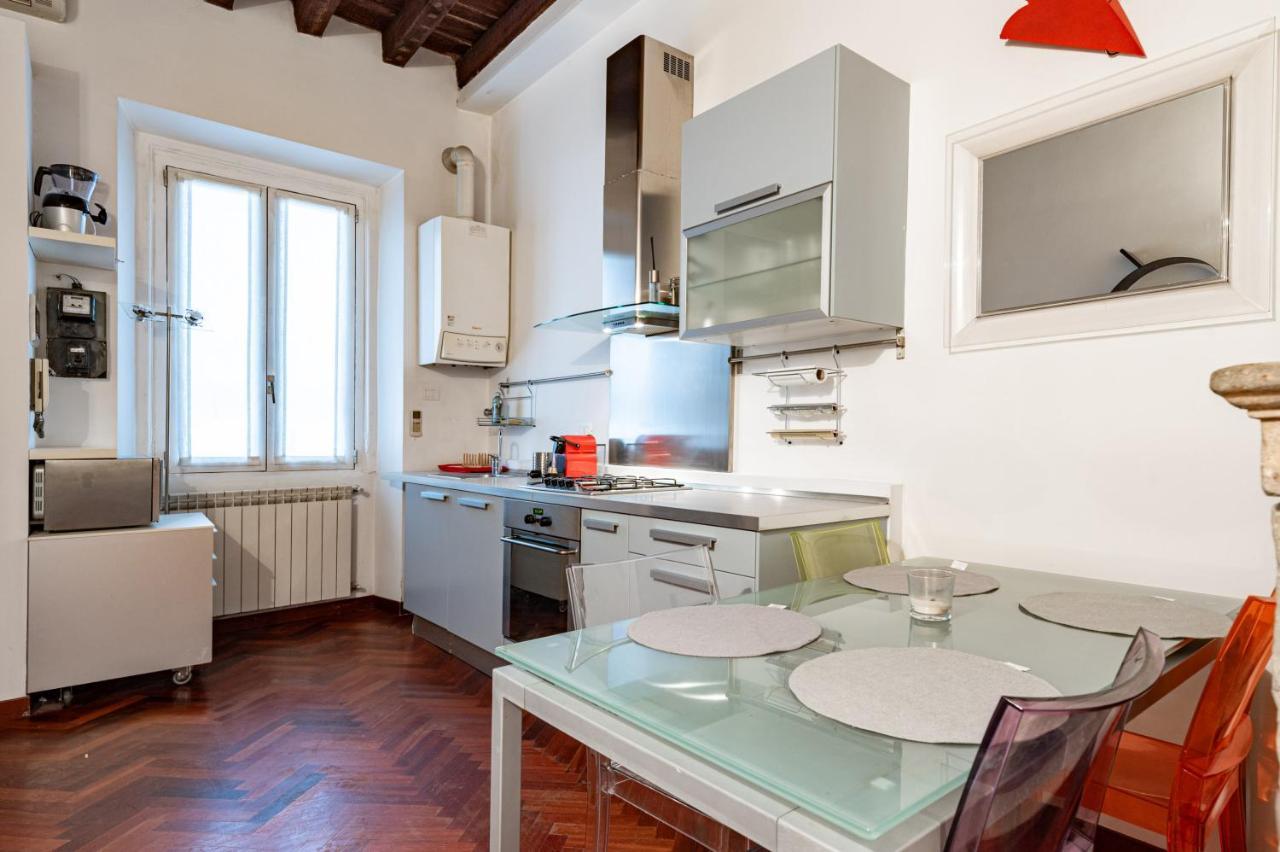 מילאנו Ticinese Livings Comfy Suite - Full City Center מראה חיצוני תמונה