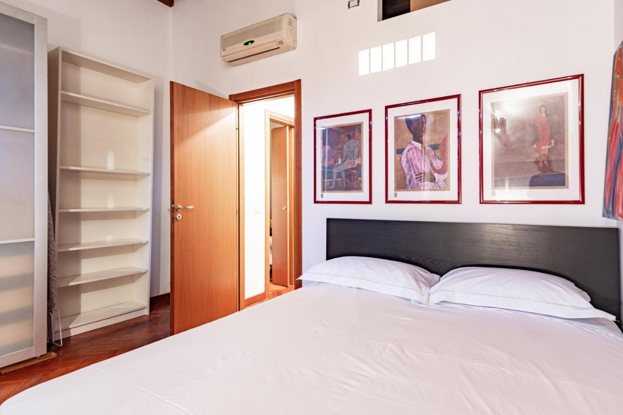 מילאנו Ticinese Livings Comfy Suite - Full City Center מראה חיצוני תמונה